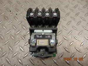 SQUARE D 8903 L040 SER C LIGHTING CONTACTOR 120V COIL - QUANTITY - FREE SHIPPING - Picture 1 of 2