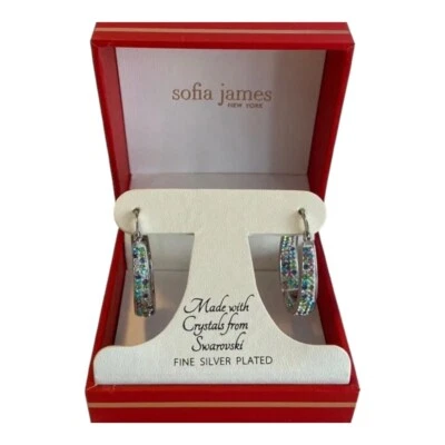 Pendientes tipo argolla de plata fina Swarovski enchapados en plata Sofia James New York Foto 1 de 4