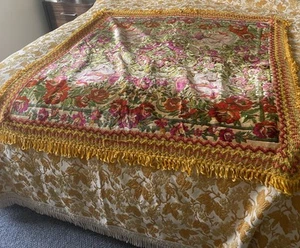 Vintage Velvet Bedspread Romantic Couple Cherubs Fringe Made In Italy. - Picture 1 of 9