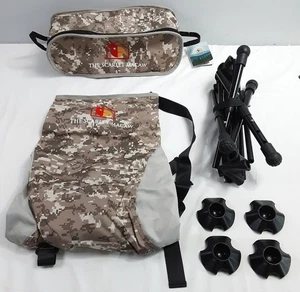 New, Camo THE SCARLET MACAW Collapsible Lightweight Camping Chair - Picture 1 of 11