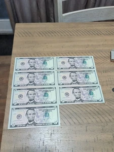 Sequential $5 Bills Total Of 7 - Picture 1 of 4