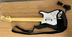 Rockband Fender Stratocaster Wired Xbox 360 Guitar 822152 *FRETS DONT WORK* hero - Picture 1 of 16