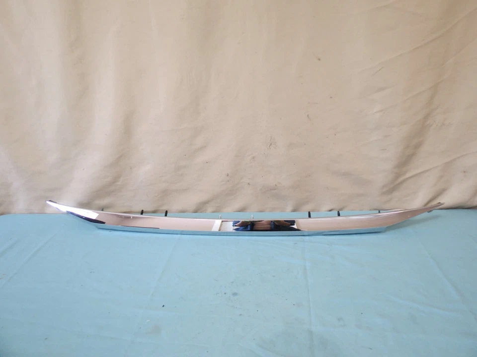 ✅ 13 14 15 Lexus es350 Trunk Lid Panel Chrome Molding Gate Garnish Chrome OEM Foto 1 de 4