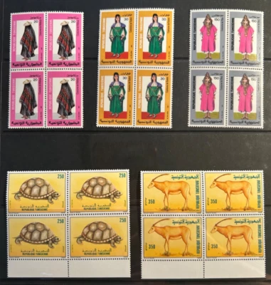 Sellos de Túnez - sellos como nuevos sin montar en bloques de 4 Foto 1 de 2