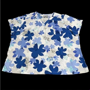 Buttersoft blau weiß Blume Blumenmuster Übergröße 4XL Peeling Shirt Top Krankenschwester Tierarzt Röntgen - Bild 1 von 15
