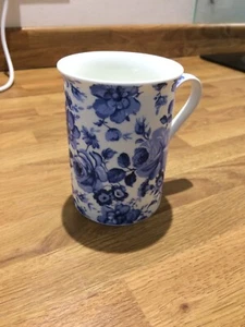 Cup Heath McCabe, Pink Floral Design blue white - Picture 1 of 4