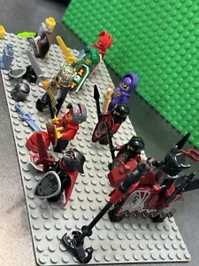 LEGO Knights Kingdom II Minifigure Lot Army with Weapons And Castle Accessories - Picture 1 of 15