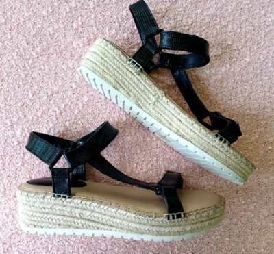 Nine West Glampin 7.5M Espadrille Wedge Sandals Platform Black Patent Snake New - Image 1 of 4