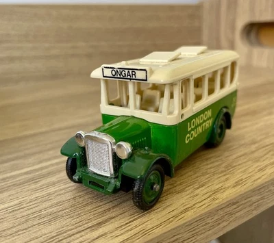 London Country by Lledo Made in England   - Image 1 of 2