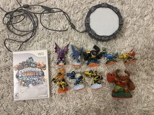 Skylanders Giants Lot 9 Toys Wii Game Portal Ignitor Tree Rex Pop Fizz Cynder - Picture 1 of 9