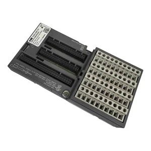 TU551-CS31 CS31 ABB Bus Terminal Unit Screw Terminals 24dVdc 1SAP210600R0001 - Picture 1 of 2