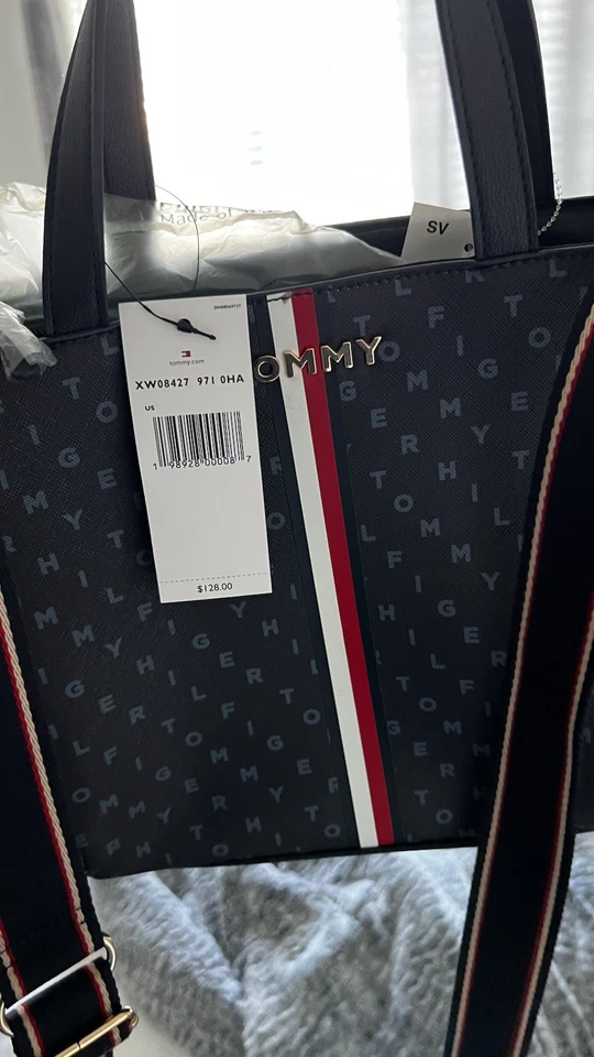 tommy hilfiger purse bag - Image 1 of 4