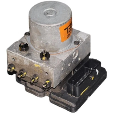 Hyundai i30 1.6 FD Bj 1899 Hauptbremsaggregat ABS 61589-45200 - Bild 1 von 3