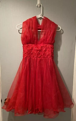 Vestido Corto Faviana Rojo Chifón Ribete Remolinado y Lentejuelas Corpiño ~ Talla 5/6 Foto 1 de 4