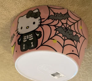 Hello Kitty Large Melamine Candy/Popcorn Serving Bowl Skeleton Moon Bats Pink - Picture 1 of 9