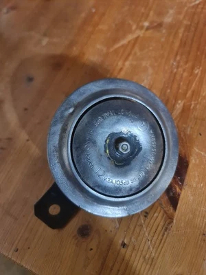 Пара оригинальных рожков GS1000 GS850g Suzuki Nikko, отшлифованная распылительная краска. - Изображение 1 из 4