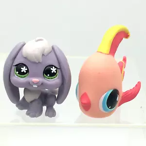 Littlest Pet Shop LPS #648 Bunny Rabbit & #643 Pink Angel Fish Authentic Hasbro - Picture 1 of 8