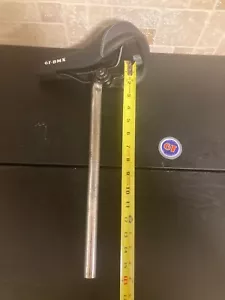 Pinched straight seat post with seat and GT sticker stamped GT dated 1997 - Picture 1 of 7