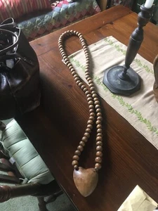 GORGEOUS  Decorative Wooden Bead Garland W/ WOOD HEART 36 INCHES LONG - Picture 1 of 4
