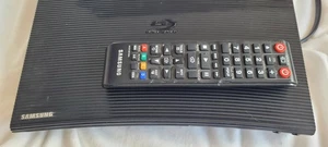 Samsung Wireless Blu-ray/DVD Player Wi-Fi (BD-JM57-ZA) Streaming wRemote Control - Picture 1 of 5