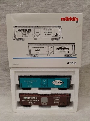 Marklin HO Railroad 47785 American USA Boxcar Sets (4), Eight Boxcars Excellent - Image 1 of 4
