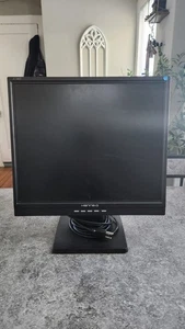 Hanns G JC199D 19" LCD Monitor w/ Built-In Speakers + Stand and Cables - Picture 1 of 4