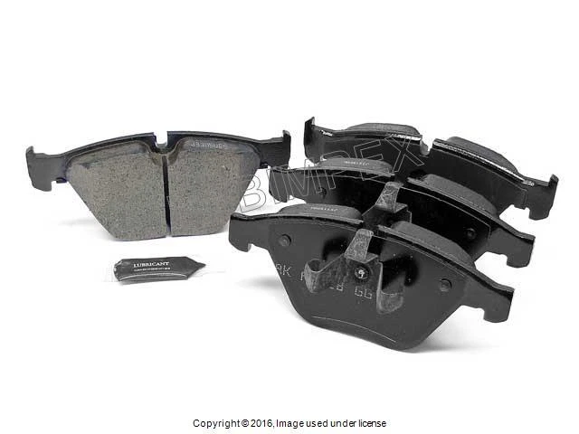 BMW (2007-2010) Front Brake Pads E90 E91 E92 E93 323i 328xi AKEBONO EURO CERAMIC - Image 1 of 1