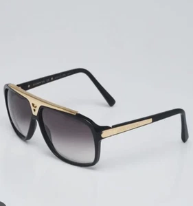 100% AUTHENTIC LOUIS LOUIS EVIDENCE SUNGLASSES Z0350W - Picture 1 of 16