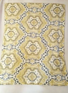 Almohada Simulada Oro Amarillo Verde Diseño Marroquí Algodón Estándar 1 pieza - Imagen 1 de 5