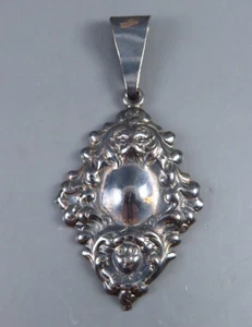 VTG STERLING SILVER PENDANT Luggage Tag Repousse Stamped SCROLLS FACE Nouveau - Picture 1 of 5