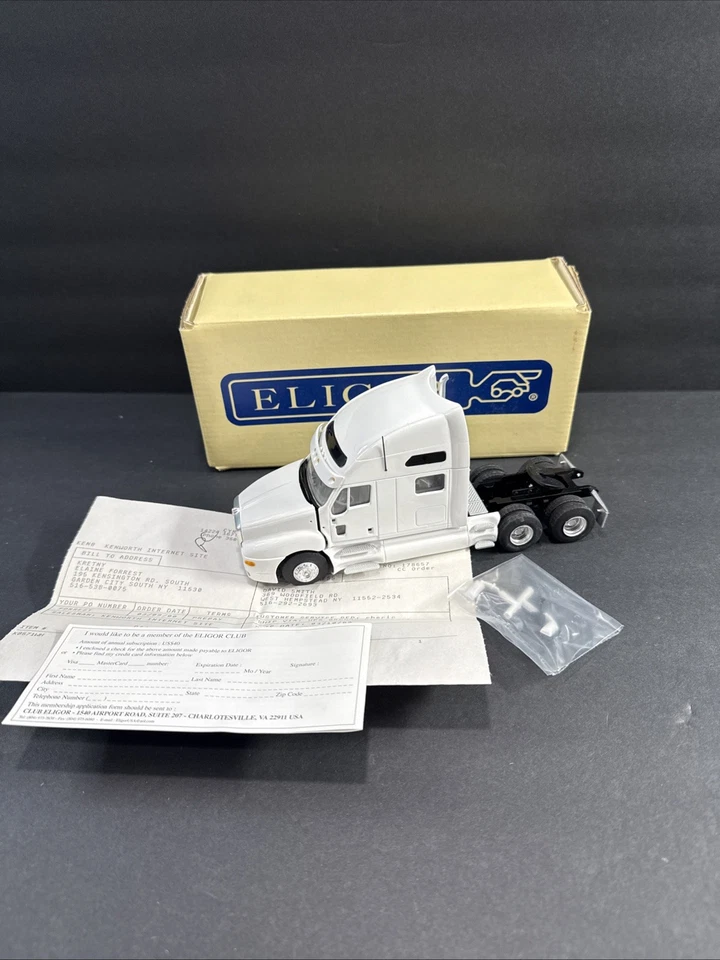 Eligor Kenworth Tractor T2000 White 1:43 NIB!! - Image 1 of 4