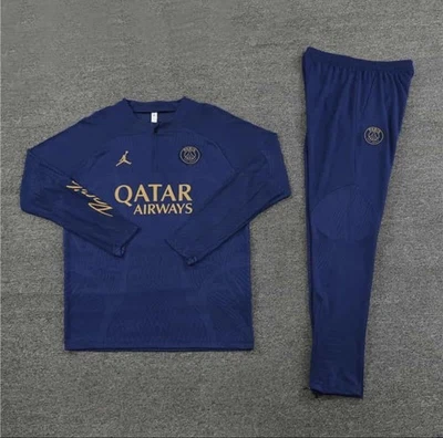 Jordan X PSG Tracksuit/Trainingsanzug Gr.M - Bild 1 von 4
