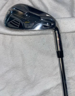 New Tour Edge Bazooka HT Max-D Single 4 Iron RH - Dynalite Gold Shaft 39” - Image 1 of 4
