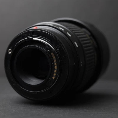 Tamron Ld A017 70-300mm f/4.0-5.6 Di Lens for Minolta AF - Image 1 of 3