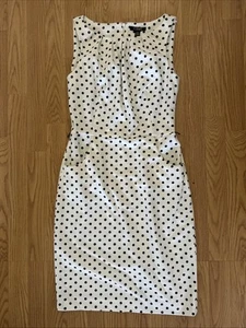 Chaps Kleid weiß gepunktet Plisseekleid ärmellos Misses Gr. 10 - Bild 1 von 7
