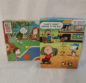 LOT OF 2 Vintage Peanuts Jigsaw Puzzles - Picture 1 of 8