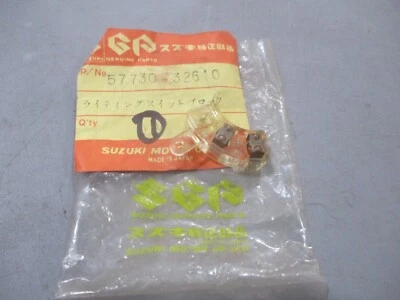 Nuevo de Lote Antiguo Suzuki OEM 1974-1975 TS400 APACHE 57730-32610 Foto 1 de 3