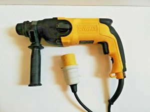 TALADRO MARTILLEO DEWALT D25103 SDS 110V 680W 3 Modo - Imagen 1 de 4