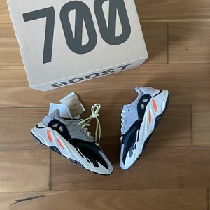 Yeezy Boost 700 Sneakers for sale 