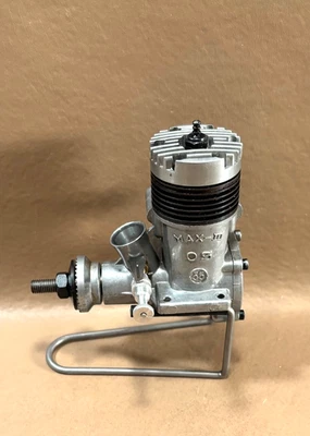 Excellent O.S. Max III .35 Control Line Glow Model Airplane Engine - Image 1 of 3