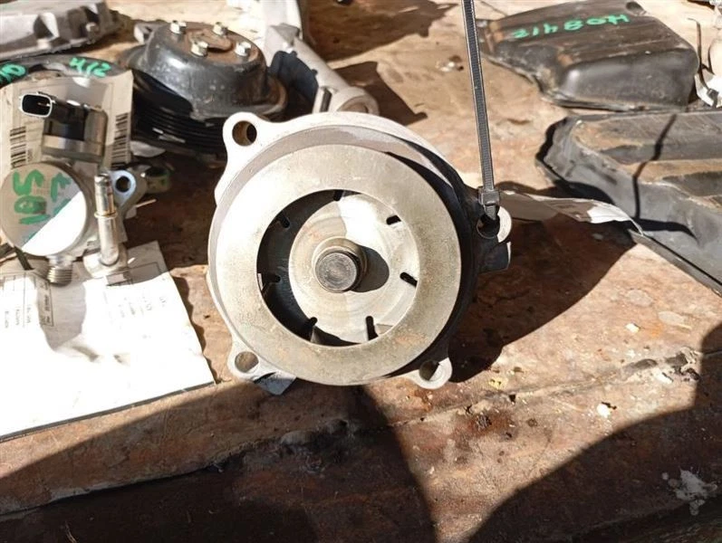 Coolant Pump Fits 97-06 09-14 EXPEDITION 3640173 - Imagem 1 de 4