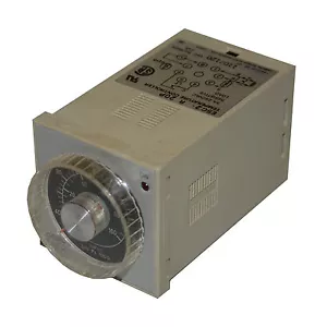 E5C2-R20 Omron Temperature Controller --SA - Picture 1 of 1