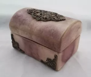 Portagioie in ceramica con coperchio e filigre in metallo colore argento/Galeria Estilo De Vida - Foto 1 di 12
