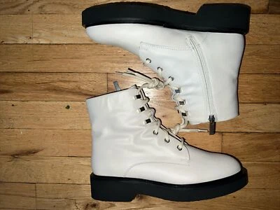 Botas de Combate Aquatalia Sadie Off White Con Suela Gruesa Negra 9 M - Nuevas Foto 1 de 4