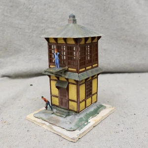 Vtg HO Scale Watch Tower Track Tower for Model Train Layout Lookout - Picture 1 of 6