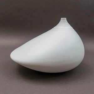 Rosenthal Germany Tappio Wirkkala Vintage Large White Pollo Series Vase 10" - Picture 1 of 8
