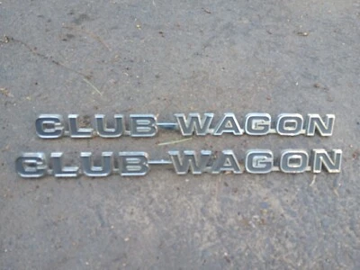 Ford Club Wagon 1975 emblemas Foto 1 de 4