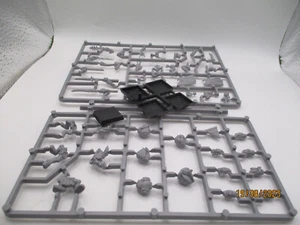 MORTHEIM 5 SKAVEN IM GUSSRAHMEN MORDHEIM RARE - Bild 1 von 1