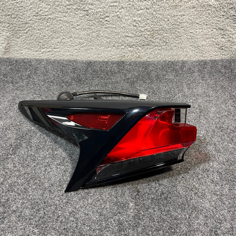 2015-2017 雷克萨斯 NX200t NX300h LED 尾灯左/驱动器原始设备制造商 — 第 1/4 张图片