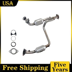 Catalytic Converter for 2000-2006 Chevrolet Tahoe 1999-2000 GMC Sierra 2500 - Picture 1 of 16